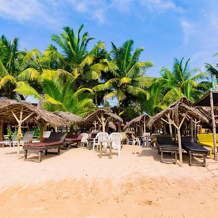 Golden Surfer Beach Hotel Tangalle Buitenkant foto