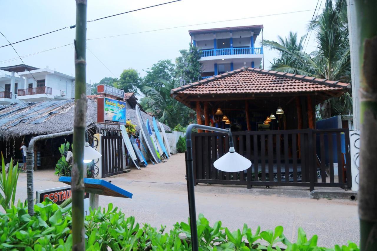 Golden Surfer Beach Hotel Tangalle Buitenkant foto